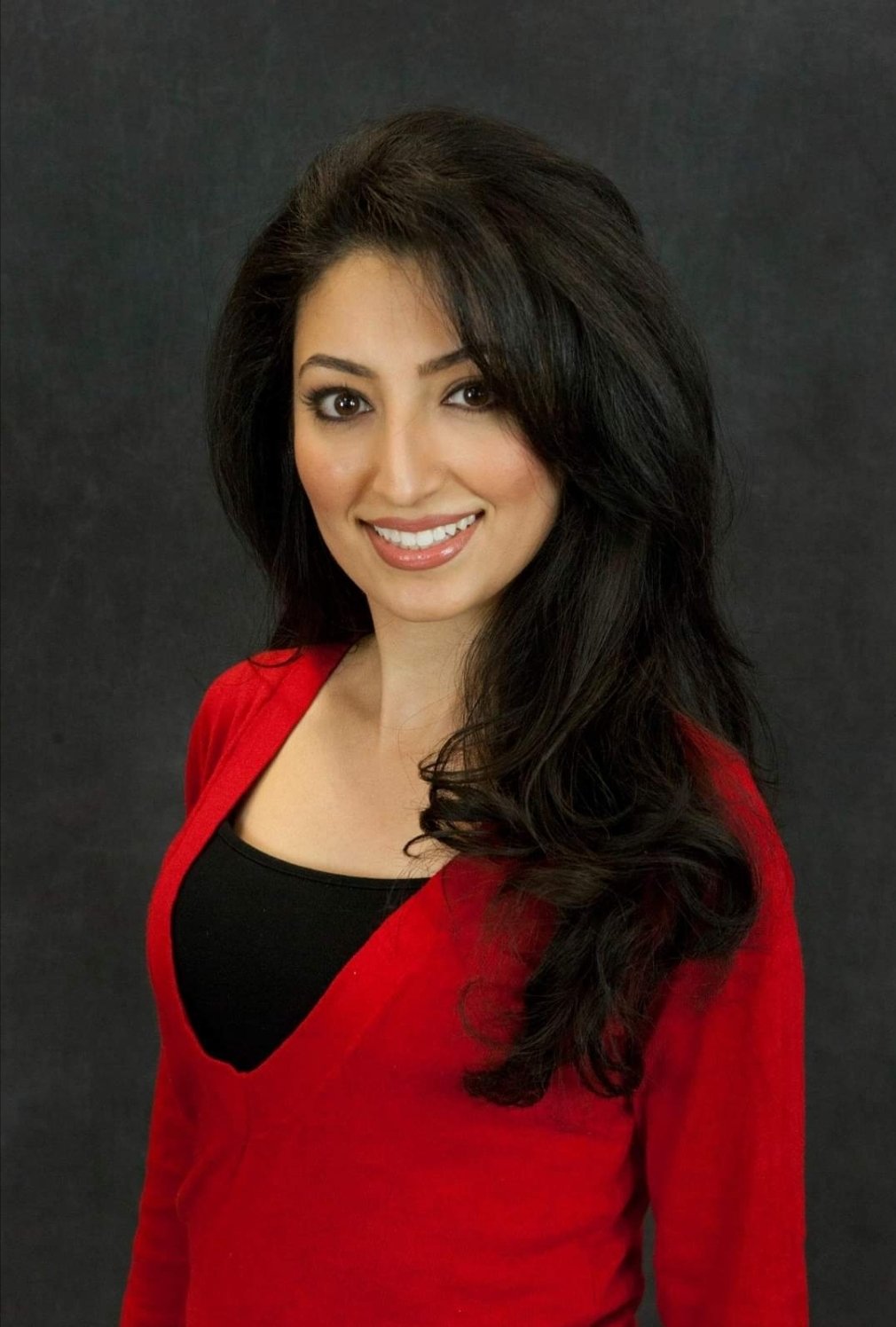 Dr. Elnaz Valafar